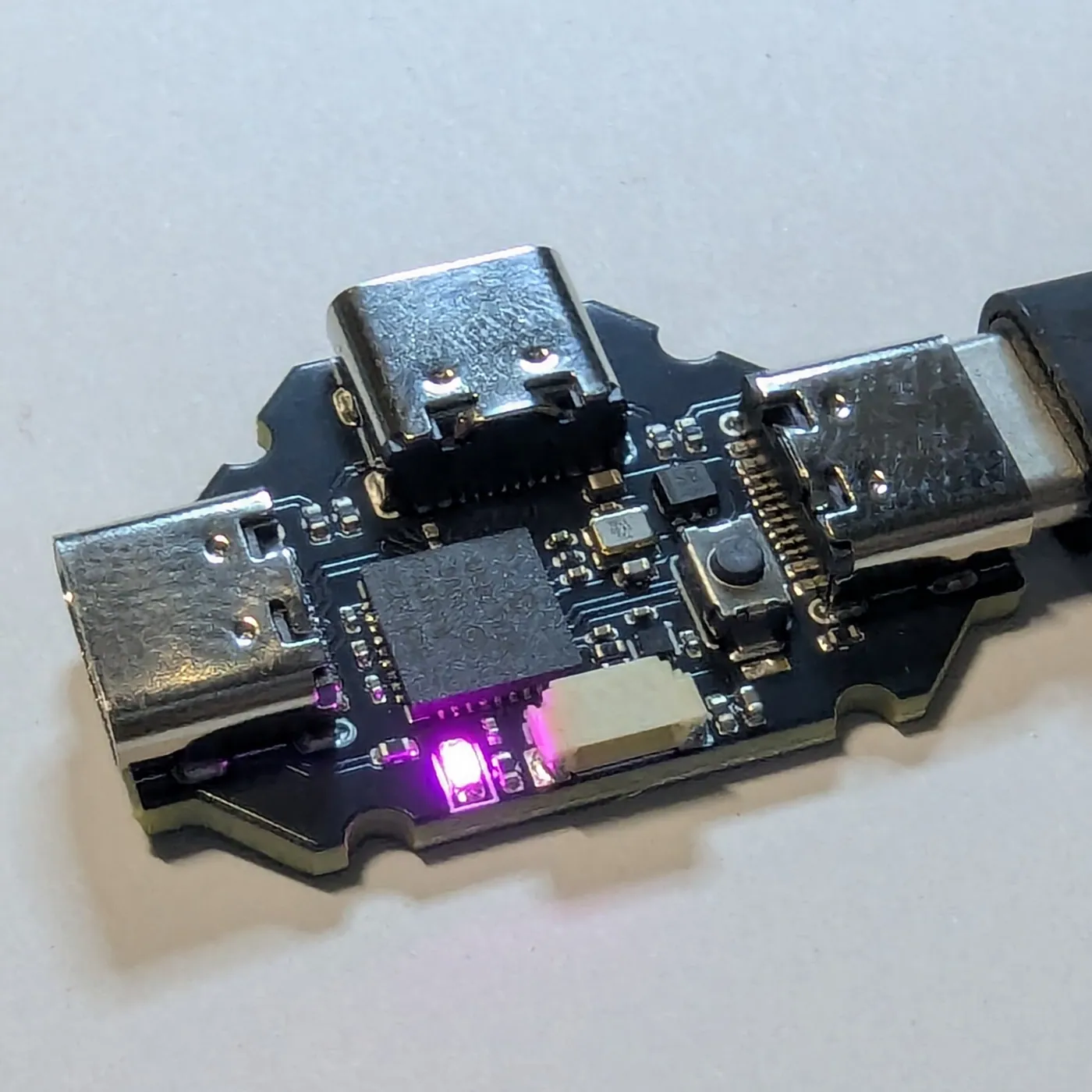 USB 2.0 Hub